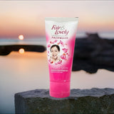 Fair & Lovely Instant Glow Face Wash With Multivitamins 100g - Singh Cart