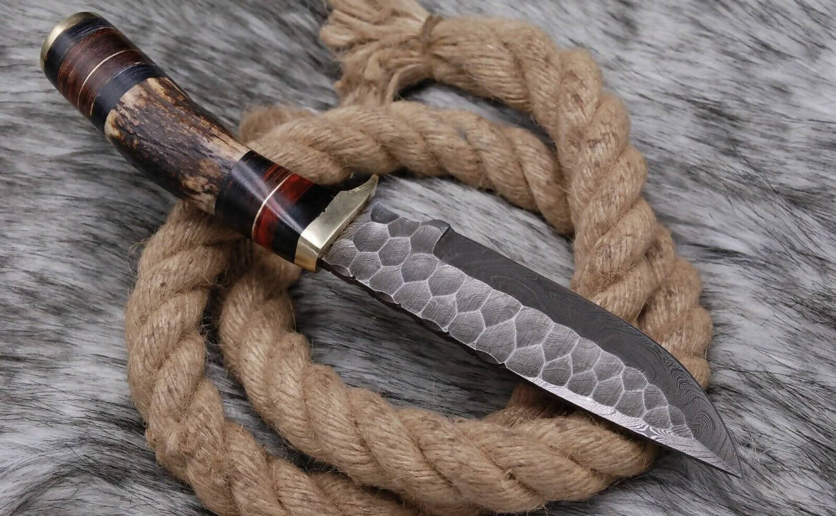 Handmade forged Damascus steel knives fixed blade hunting knife stagantler’ handle - Singh Cart